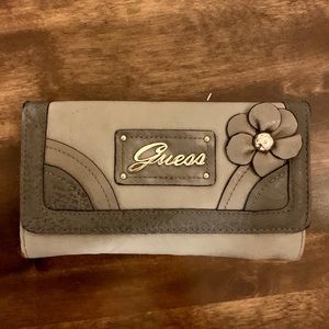 Guess Wallet